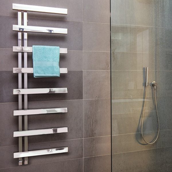 01-alban-towel-rail-radiator-in-stainless-steel-mirror-finish-in-wet-room