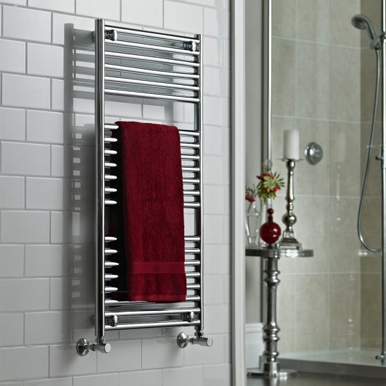 Vogue-Studio-Towel-Radiator-in-Chrome-600x555