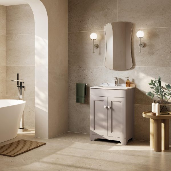 hib - Poise Mirror in Chrome - PSMRE5080CH